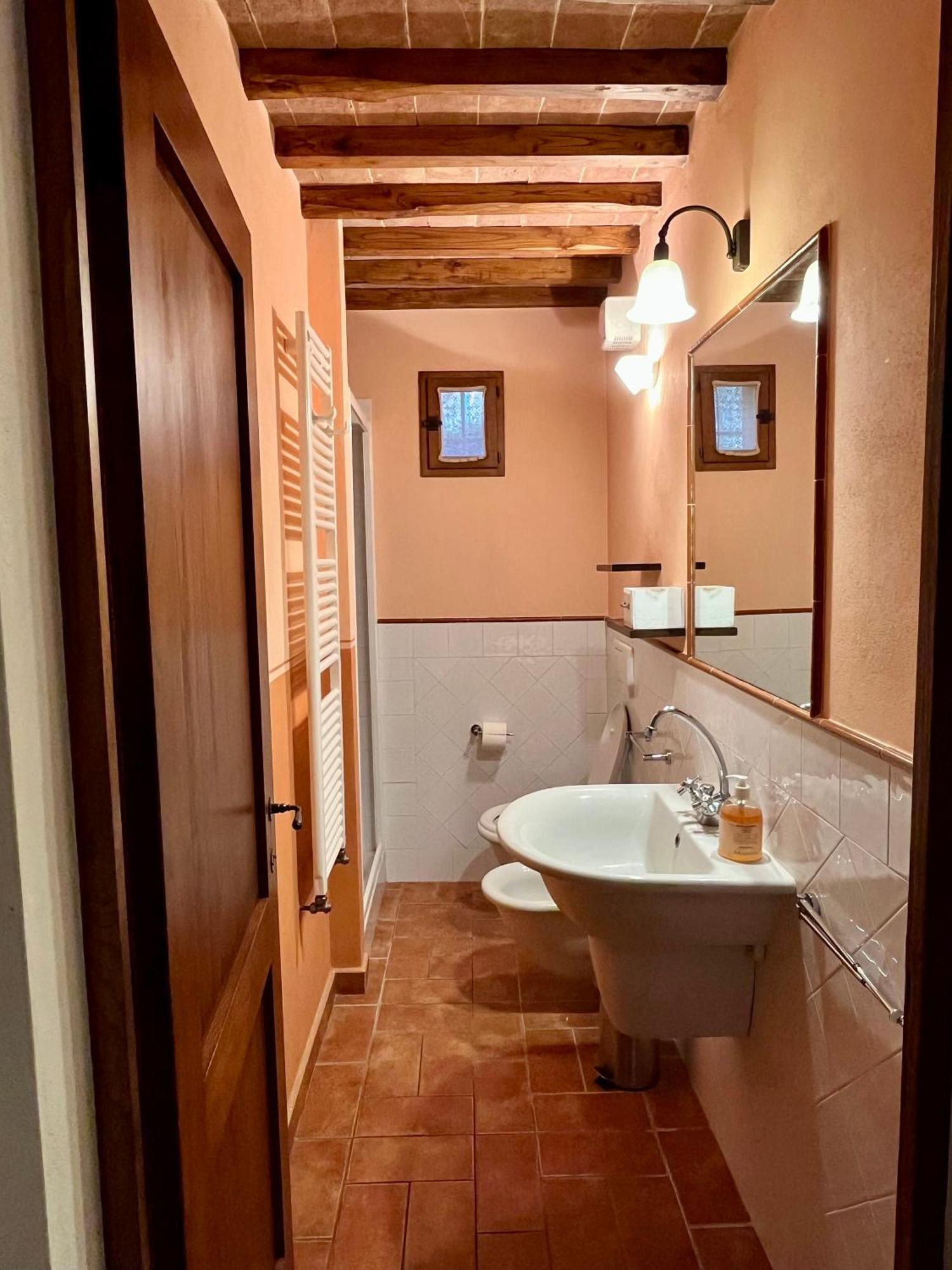 モンテスペルトリRelax In Chianti Il Borgo 7アパートメント エクステリア 写真